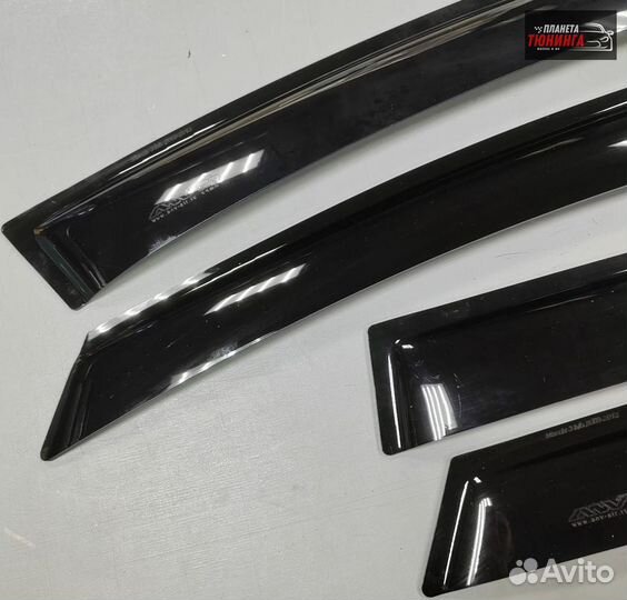 Ветровики Тойота Highlander II (U40)