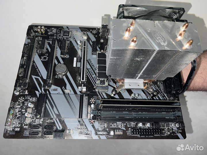 Core i5 8400 Материнская плата Gygabyte Z390 UD