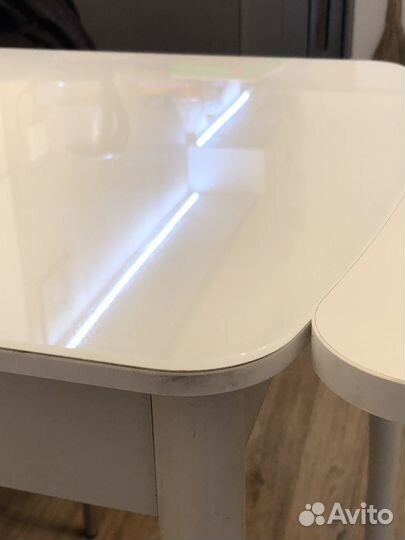 Кухонный стол стеклянный раскладной