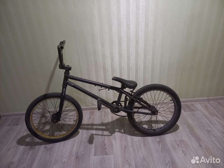 Продам велосипед bmx, цена 5.000