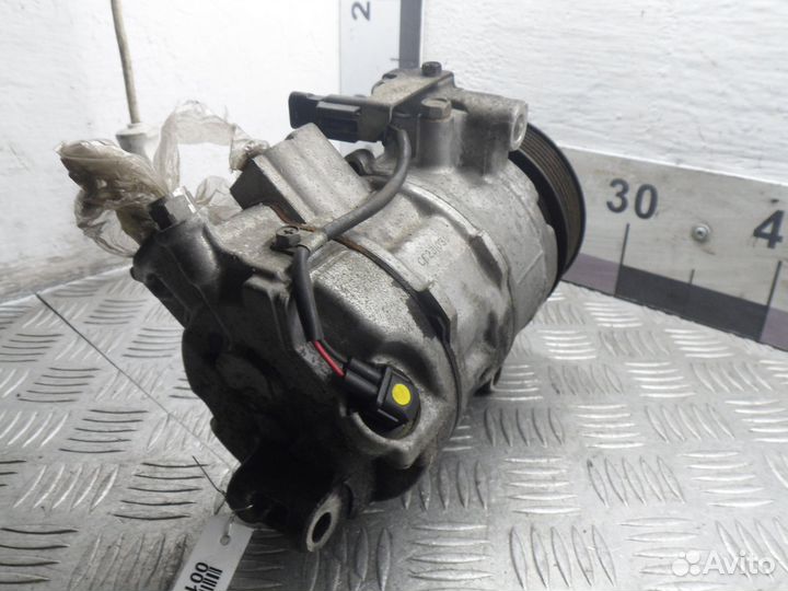 Компрессор системы кондиционирования Mercedes-Benz