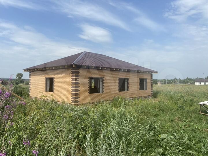 Дом 100 м² на участке 8 сот.