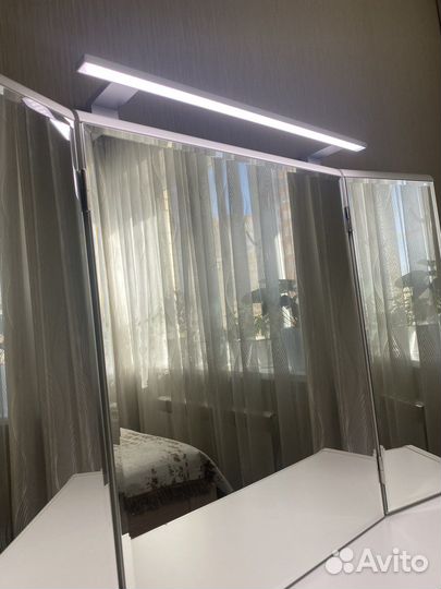 Туалетный столик Lazurit с зеркалом и подсветкой