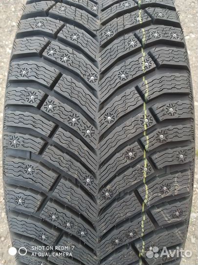 Michelin X-Ice North 4 SUV 305/35 R21