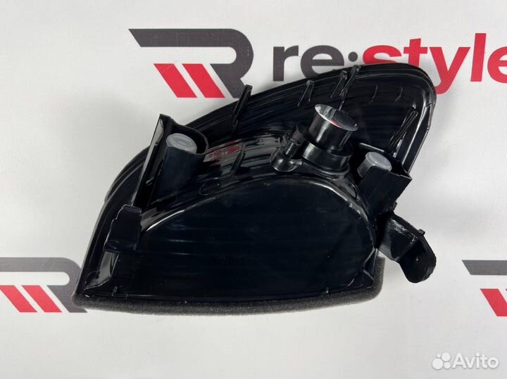 Фары Lexus LX470 R1963