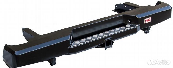 Бампер риф задний Nissan NP300 с квадратом под фар