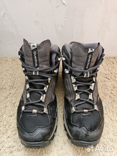 Треккинговые ботинки Quechua MH500