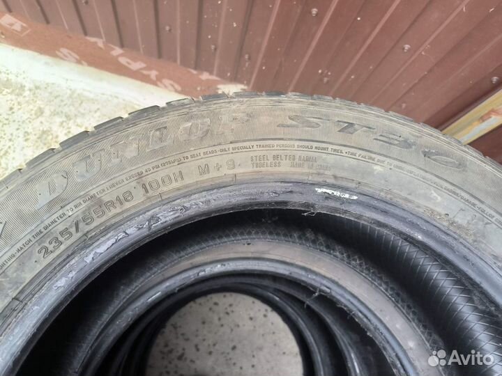 Dunlop Grandtrek ST30 235/55 R18