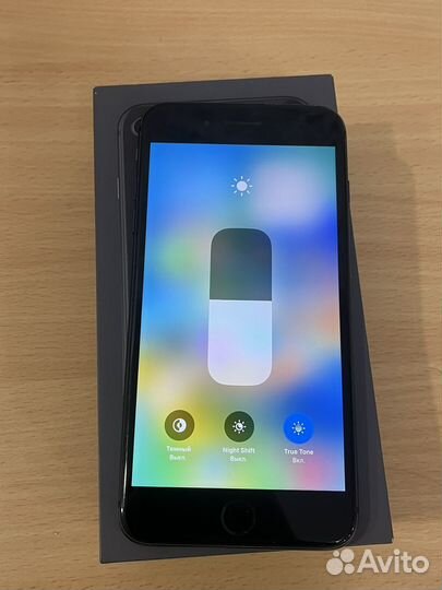 iPhone 8 Plus, 64 ГБ