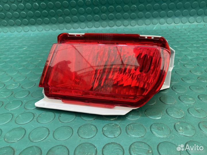 Птф правая в задний бампер Toyota LC Prado 150