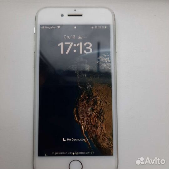 Телефон iPhone 8 64 gb