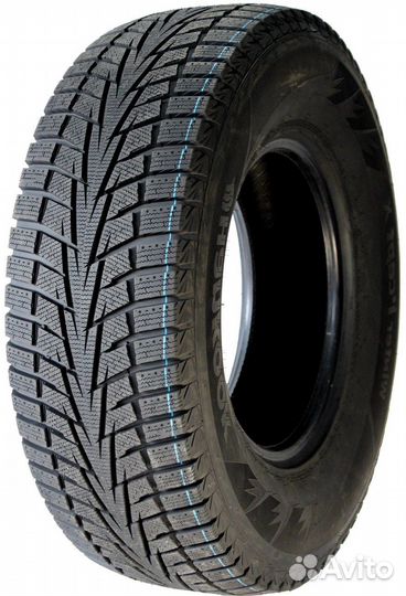Hankook Winter I'Cept X RW10 215/70 R16 100T