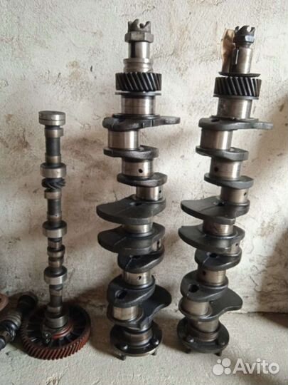 Вал. Коленчатый змз 24-402Рас-вал 3т. Полуось2т