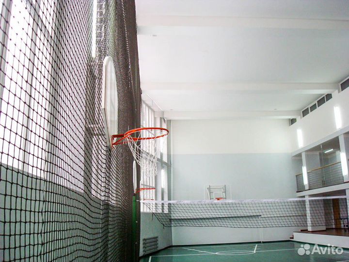 Сетка в спортзал заградительная