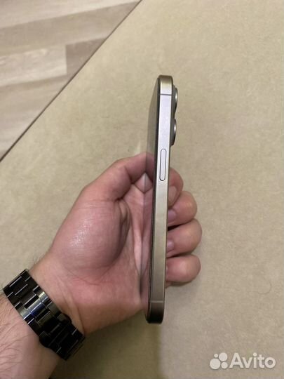 iPhone 15 Pro, 128 ГБ