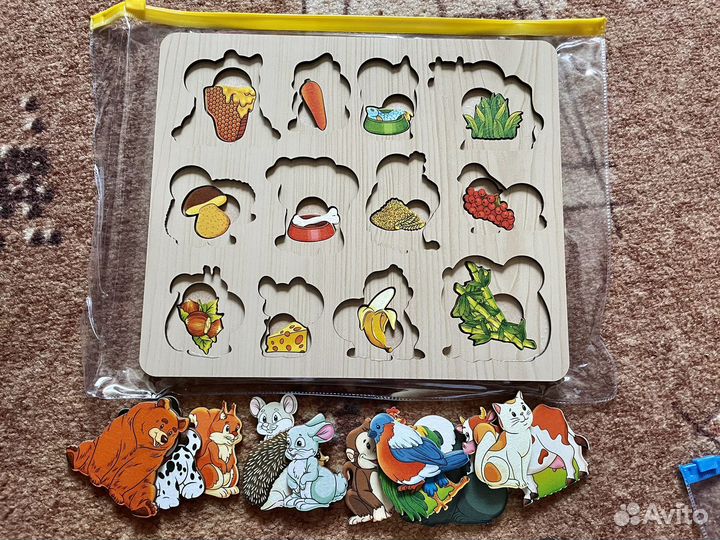 Развивающие игрушки пакетом для малышей от года