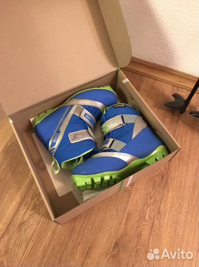 Комплект: лыжи + лыжные ботинки