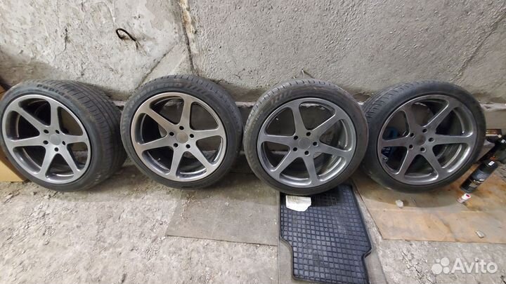 R18 Bridgestone Sports Tourer MY-01 225/45, PCD 5x114.3 DIA 73