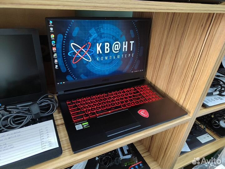 Игровой ноутбук MSI Leopard большой 17.3