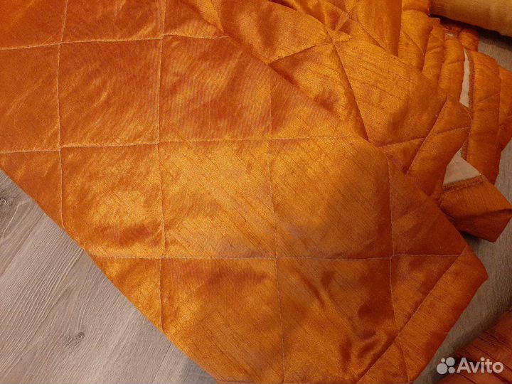 Покрывало, подушки, занавески