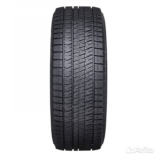 Bridgestone Blizzak Ice 245/45 R18 96S