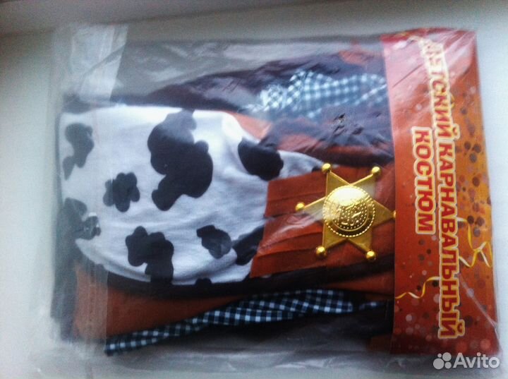 Костюм Ковбоя 4 5 6 лет, есть шляпы