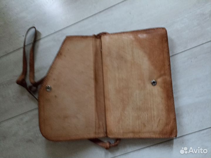 Сумка женская натуральная кожа бу через плечо
