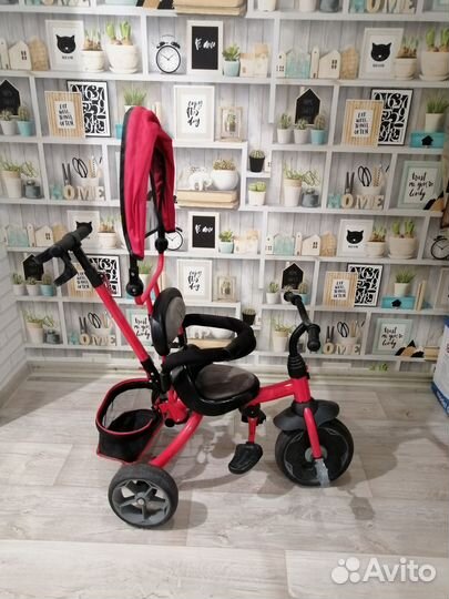 Детский велосипед с родительской ручкой