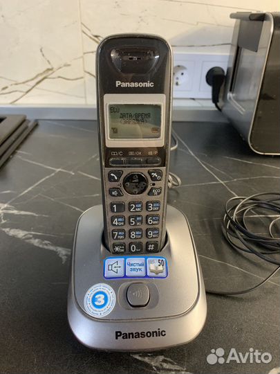 Телефон panasonic