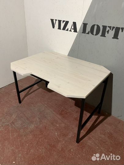 Компьютерный стол лофт