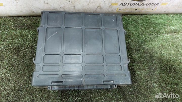 Блок управления АКПП Mitsubishi Carisma I