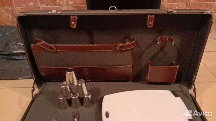 Набор для пикника в чемодане от Konig