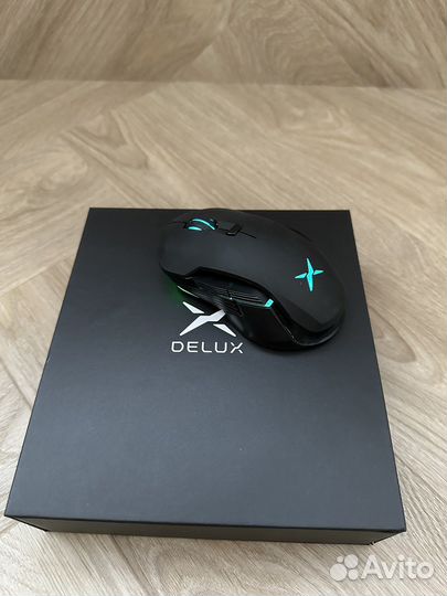 Беспроводная игровая мышь Delux m627