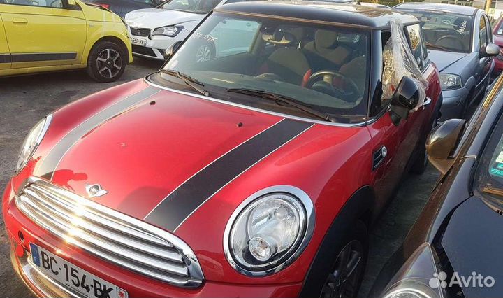 Mini Cooper R56 2011 г по запчастям