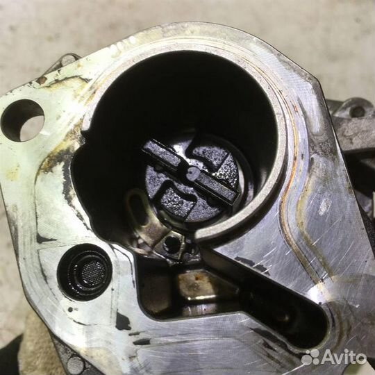 Насос вакуумный Рено Сценик 2