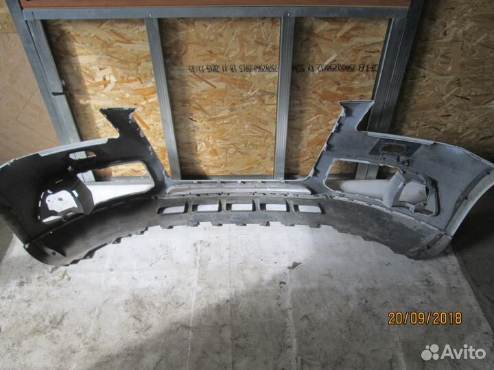 Бампер передний Ауди Audi Q5 (8R) с 12 года дефект