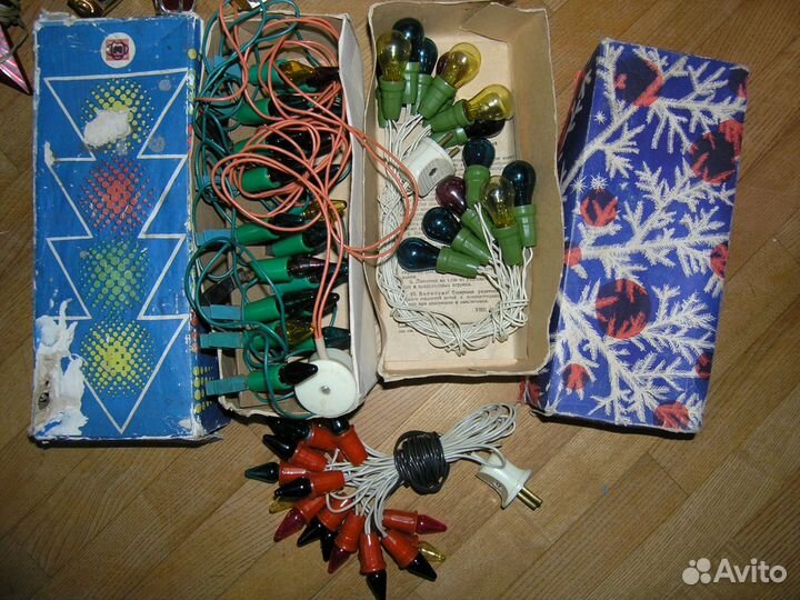 Гирлянды на ёлку, переключатели для них из СССР
