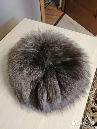 Женская меховая шапка
