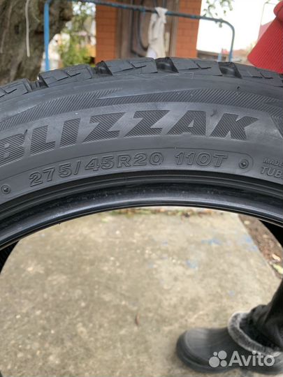 Bridgestone Blizzak DM-V3 275/45 R20