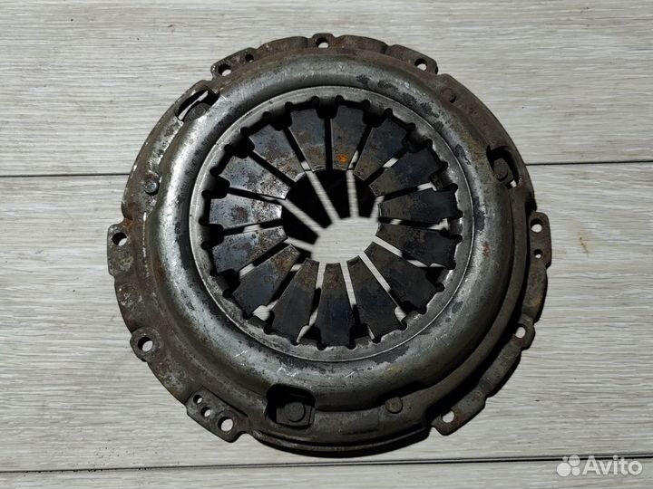 Корзина сцепления NissanX-Trail