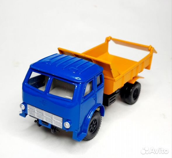Модель автомобиля камаз СССР