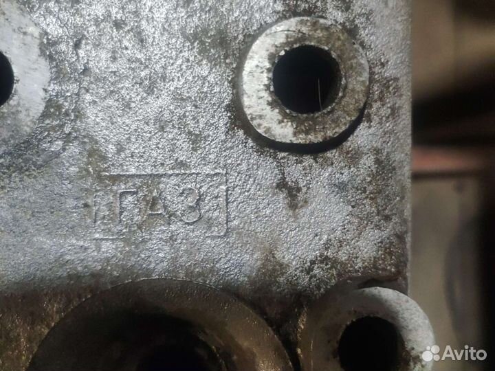 Головка блока цилиндров газ 69