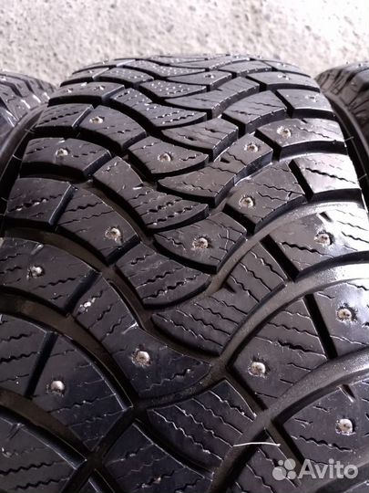 Dunlop SP Winter Ice 03 185/65 R15 92T