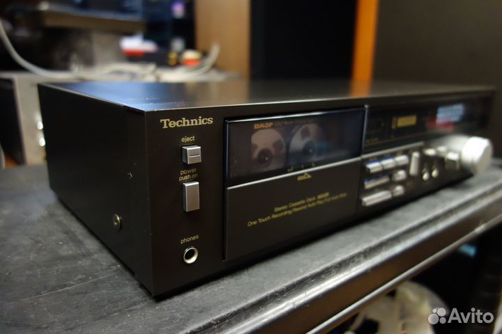 Technics RS-M226 кассетная дека, Japan, 1982 год