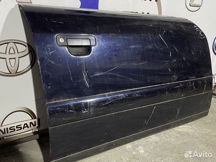 Передняя правая дверь Audi A6 C4