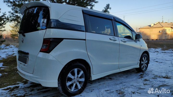 Honda Freed 1.5 AT, 2011, 127 000 км