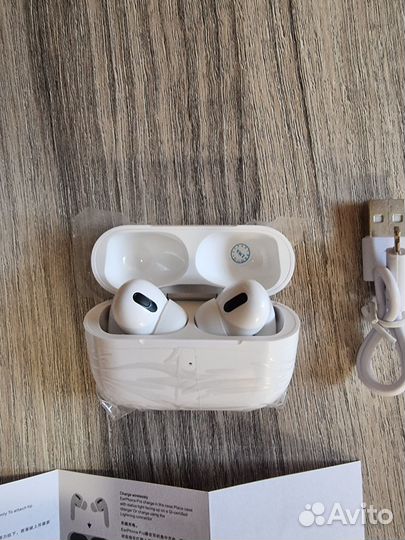 Беспроводные наушники Pro