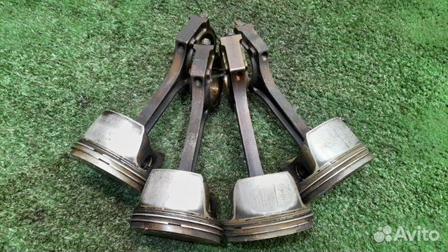 Поршень с шатуном Ford Focus 2 hwdb 1.6 2005