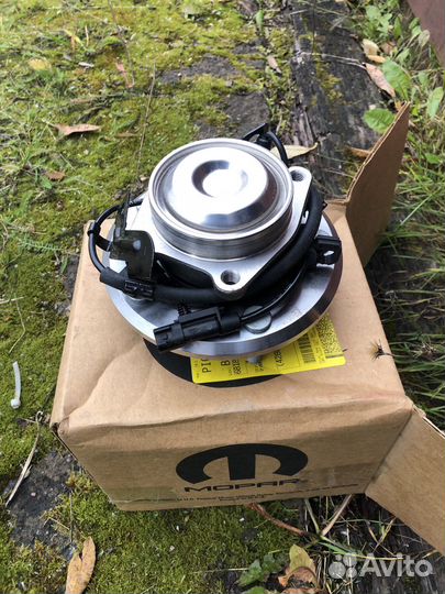 Ступица Крайслер 743AA474390924BG3 оригинальная