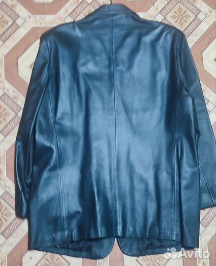 Кожаный пиджак р.48-50